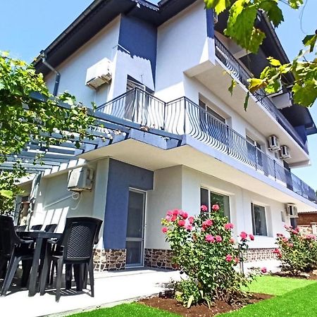 Arode Villa Ovidius - Apartments Baltjik Exteriör bild